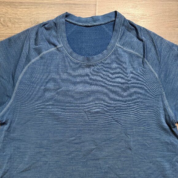Lululemon Men's Metal Vent Tech Short Sleeve - Hawk Blue - Picture 3 of 9